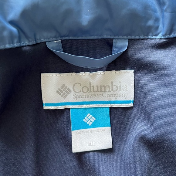 Columbia rain and wind breaker - Picture 6 of 7